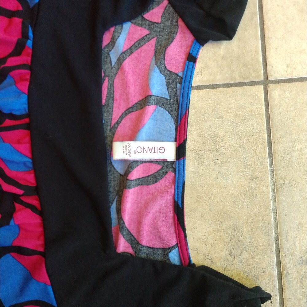 Colorful patterned top - Picture 2 of 2